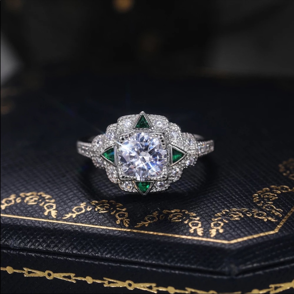 New Vintage Carved 925 Silver Diamond Ring - Picture 6 of 6